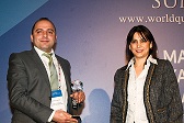KMP distributor Metin Ekmekci accepting the award in Istanbul (web)